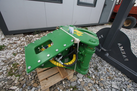 BC25 głowica ścinkowa do koparki