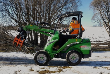 KX-Z210A głowica ścinkowa do ładowarki kołowej